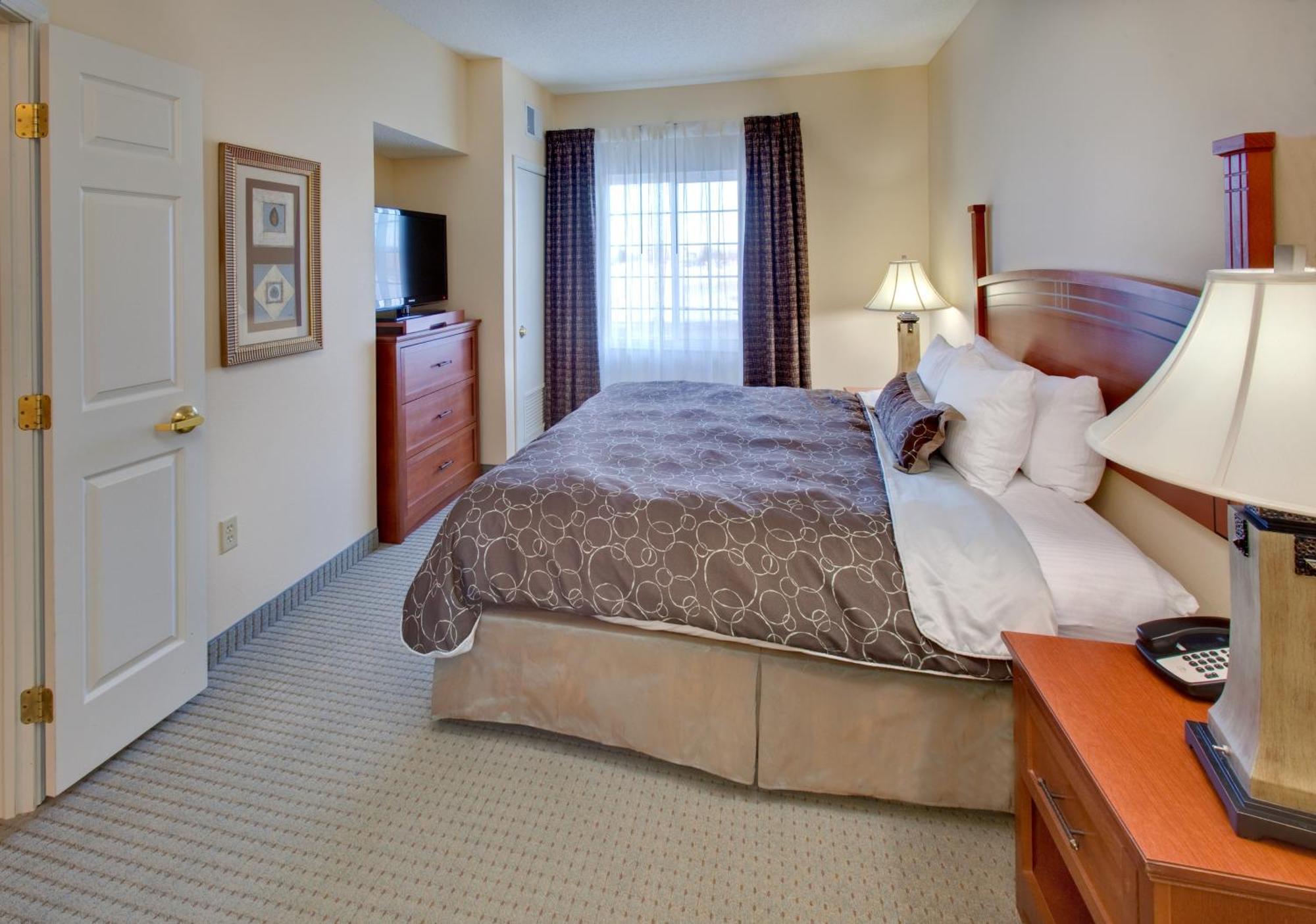 Staybridge Suites Fargo By Ihg Buitenkant foto