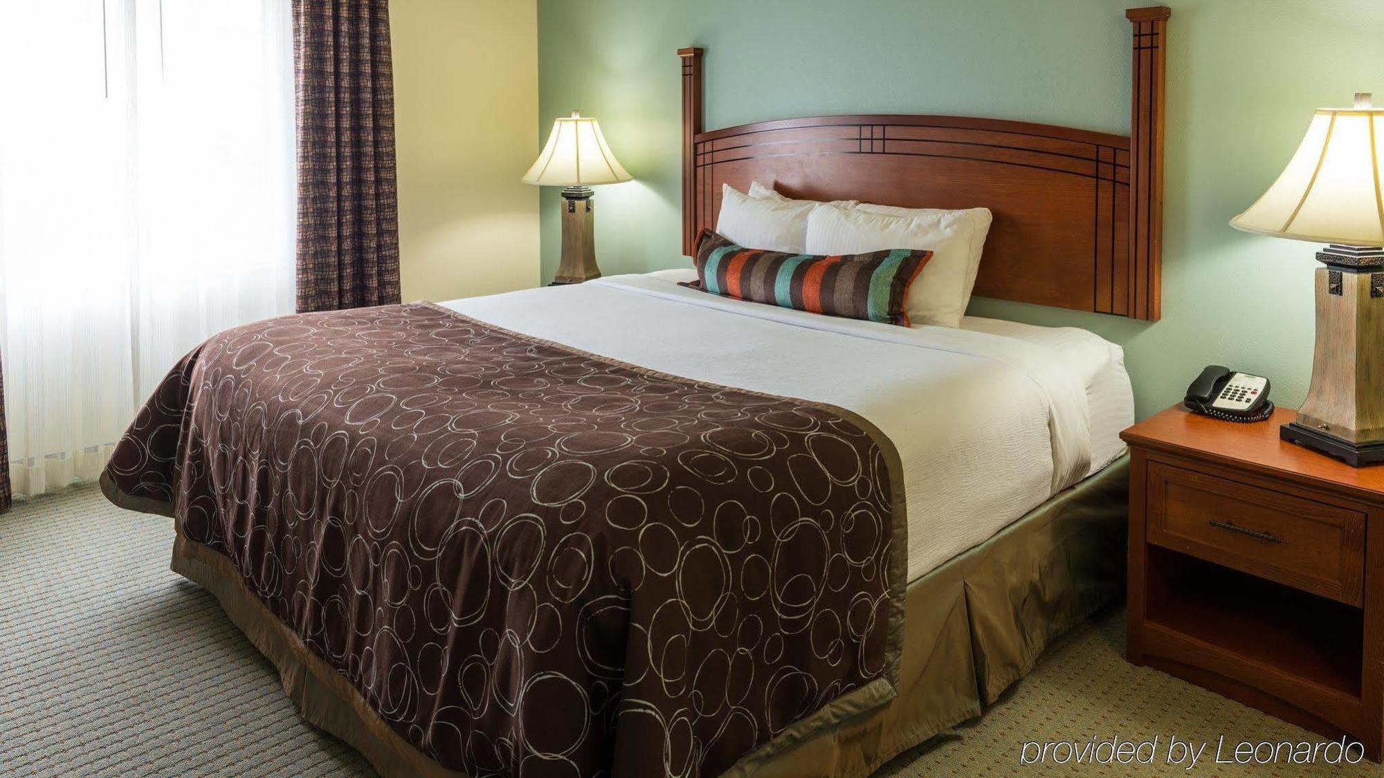 Staybridge Suites Fargo By Ihg Buitenkant foto